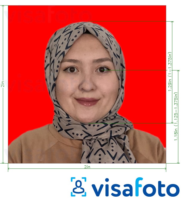 نمونه ی یک عکس برای پاسپورت اندونزی 51x51 میلی متر (2x2 اینچ) پس زمینه قرمز با مشخصات دقیق