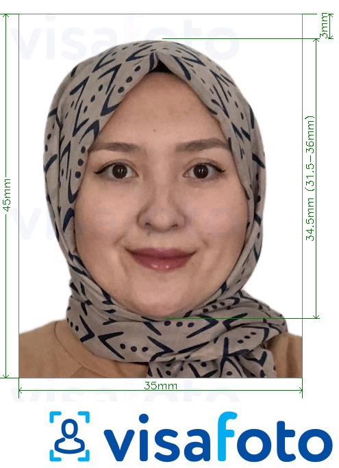 نمونه ی یک عکس برای گذرنامه ازبکستان 35x45 میلی متر با مشخصات دقیق